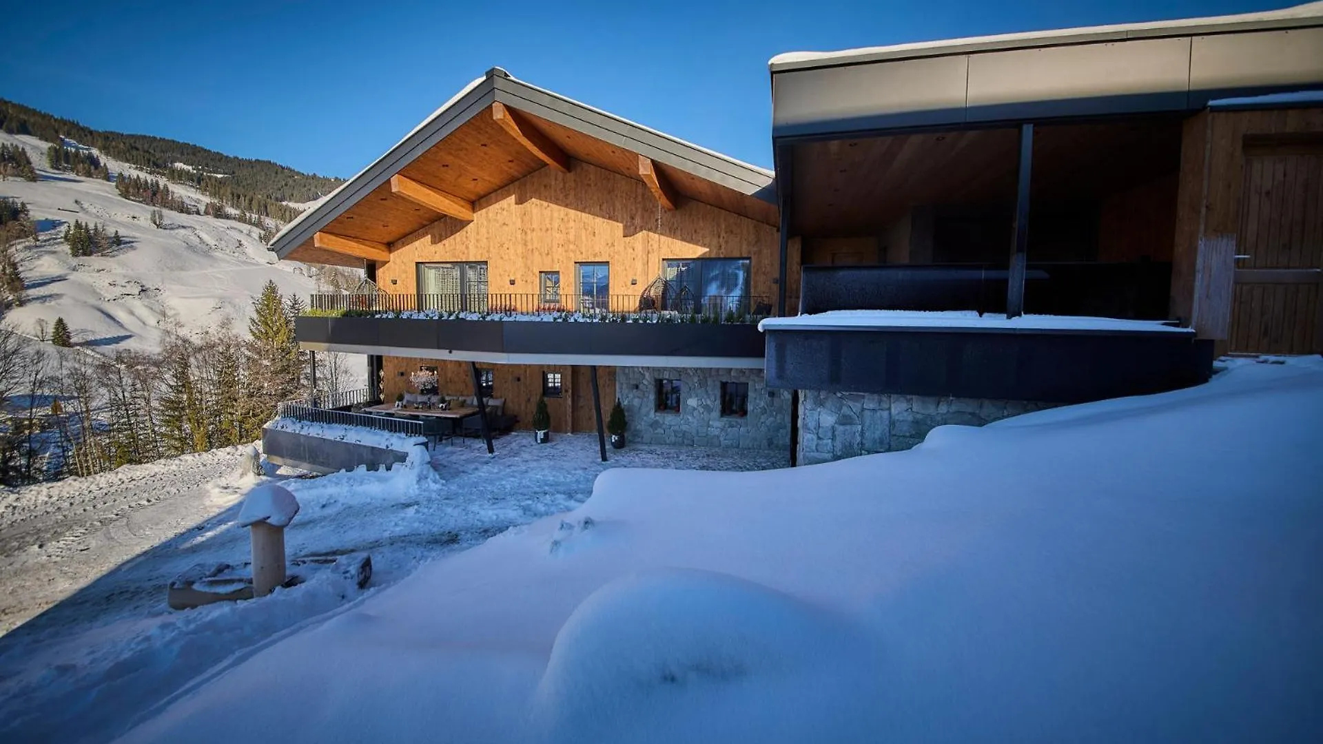 Nani - Mountain Chalet Saalbach-Hinterglemm